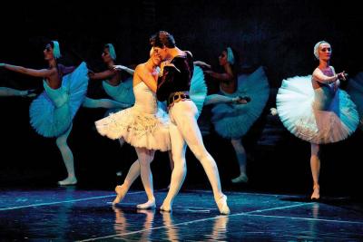 The Russian Grand Ballet on display. Photo courtesy Russian Grand Ballet